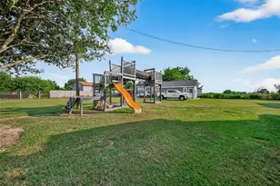 12989 Fm 359 Rd, Hempstead, TX 77445 - Photo 43