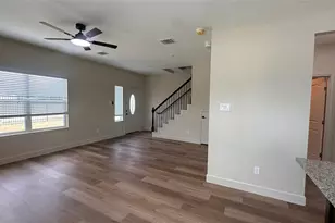 500 Legacy, Alvin, TX 77511 - Photo 3