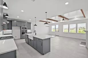 12911 Old Fashion Cir, Old River Winfree, TX 77535 - Photo 9