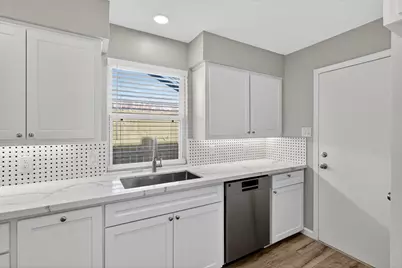 6522 Barrygate Drive, Spring, TX 77373 - Photo 11