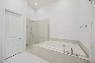 808 Cage St, Houston, TX 77020 - Photo 17