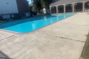 3900 Woodchase Dr, Houston, TX 77042 - Photo 3