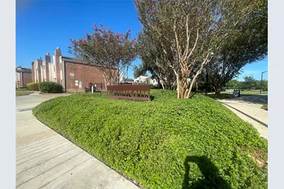 3900 Woodchase Drive #50, Houston, TX 77042 - Photo 5
