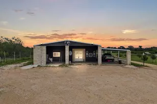 1950 Co Rd 430, Waelder, TX 78959 - Photo 1