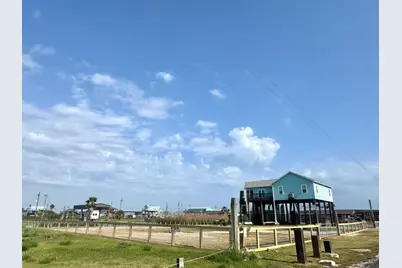 1086 Pennington Street, Gilchrist, TX 77617 - Photo 43