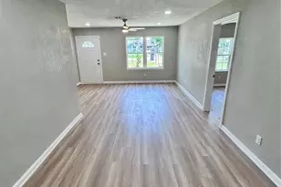 4737 Alvin St, Houston, TX 77033 - Photo 3