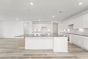 15103 Cibolo Ln, Baytown, TX 77523 - Photo 5