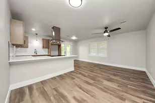 5523 Elm Tree Dr, Houston, TX 77048 - Photo 35