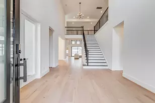 1327 Crown Frst Dr, Missouri City, TX 77459 - Photo 3