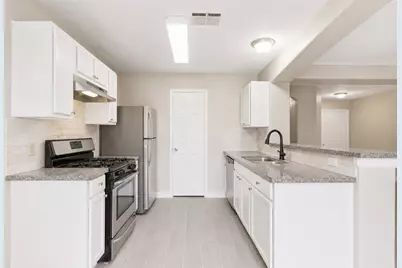12511 Jade Treasure Drive, Houston, TX 77072 - Photo 7