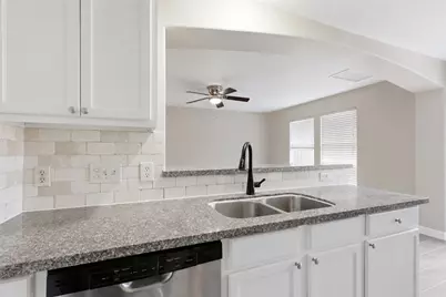 12511 Jade Treasure Drive, Houston, TX 77072 - Photo 9