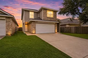 12511 Jade Treasure Dr, Houston, TX 77072 - Photo 1