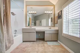 3027 Terrace Hills Ln, Houston, TX 77007 - Photo 39