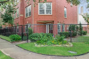 3027 Terrace Hills Ln, Houston, TX 77007 - Photo 3