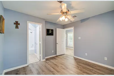 3027 Terrace Hills Lane, Houston, TX 77007 - Photo 15