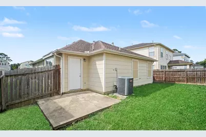 4406 Twisting Pine Court, Spring, TX 77373 - Photo 19