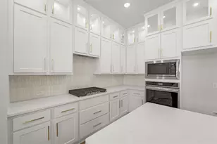 328 Fields Ln, Montgomery, TX 77316 - Photo 9