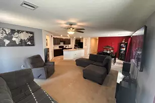 2518 Hawthorn Park Ct, Houston, TX 77038 - Photo 5