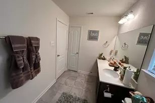 2518 Hawthorn Park Ct, Houston, TX 77038 - Photo 13