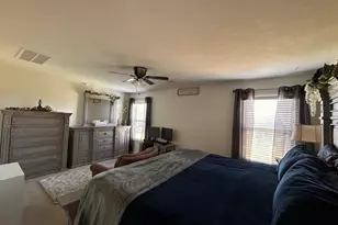 2518 Hawthorn Park Ct, Houston, TX 77038 - Photo 9