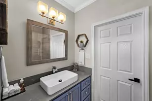 978 Sue Dr, Port Bolivar, TX 77650 - Photo 47