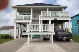 978 Sue Dr, Port Bolivar, TX 77650 - Photo 1