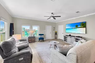 978 Sue Dr, Port Bolivar, TX 77650 - Photo 31