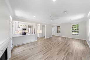 18 Hawkseye Pl, The Woodlands, TX 77381 - Photo 9