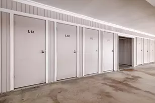 2224 S Piney Point Rd, Houston, TX 77063 - Photo 41