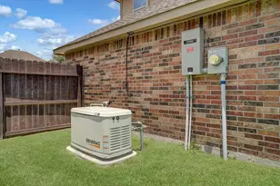 11722 Eagle Ridge Dr, Mont Belvieu, TX 77535 - Photo 39