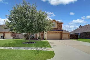 11722 Eagle Ridge Dr, Mont Belvieu, TX 77535 - Photo 1