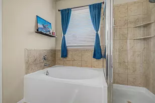 11722 Eagle Ridge Dr, Mont Belvieu, TX 77535 - Photo 21