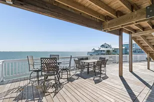 106 Quayside Dr, Tiki Island, TX 77554 - Photo 41