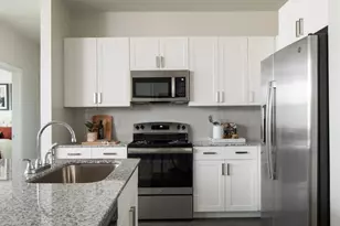 12111 Main St, Houston, TX 77035 - Photo 11