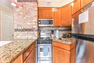 6102 Seawall Blvd, Galveston, TX 77551 - Photo 11