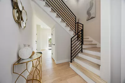 2505 N Macgregor Way, Houston, TX 77004 - Photo 5