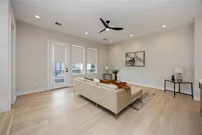 2505 N Macgregor Way, Houston, TX 77004 - Photo 11