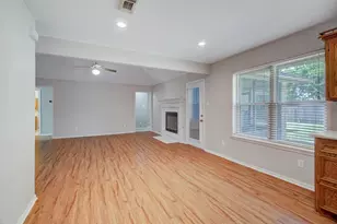 122 Bumelia St, Lake Jackson, TX 77566 - Photo 13