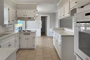 1726 Capstan Rd, Houston, TX 77062 - Photo 9