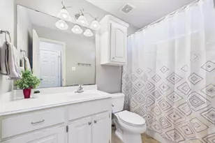 131 Eagle Nest Ct, Richwood, TX 77566 - Photo 25