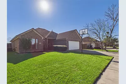 131 Eagle Nest Court, Richwood, TX 77566 - Photo 33