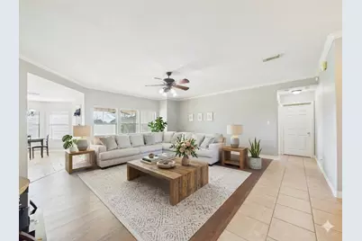 131 Eagle Nest Court, Richwood, TX 77566 - Photo 5