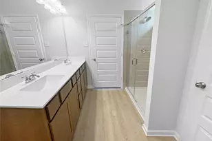 1617 River Scene Trl, Dayton, TX 77535 - Photo 9