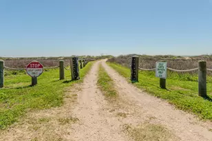 3520 Hannas Reef, Crystal Beach, TX 77650 - Photo 45