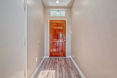 911 Bent Sail, League City, TX 77573 - Photo 3
