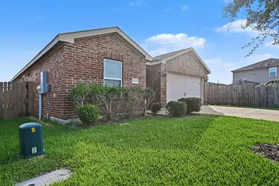 12129 Trawler Pl Place, Texas City, TX 77568 - Photo 27