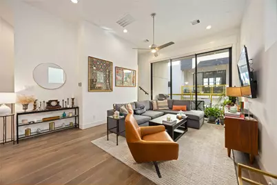 1211 Hickory Street #D, Houston, TX 77007 - Photo 1