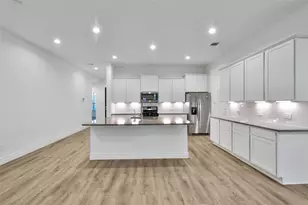 1008 Youth Water Rd, Montgomery, TX 77316 - Photo 7