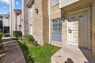 3100 Jeanetta St, Houston, TX 77063 - Photo 3