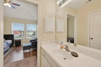 14419 Manorbier Lane, Sugar Land, TX 77498 - Photo 35